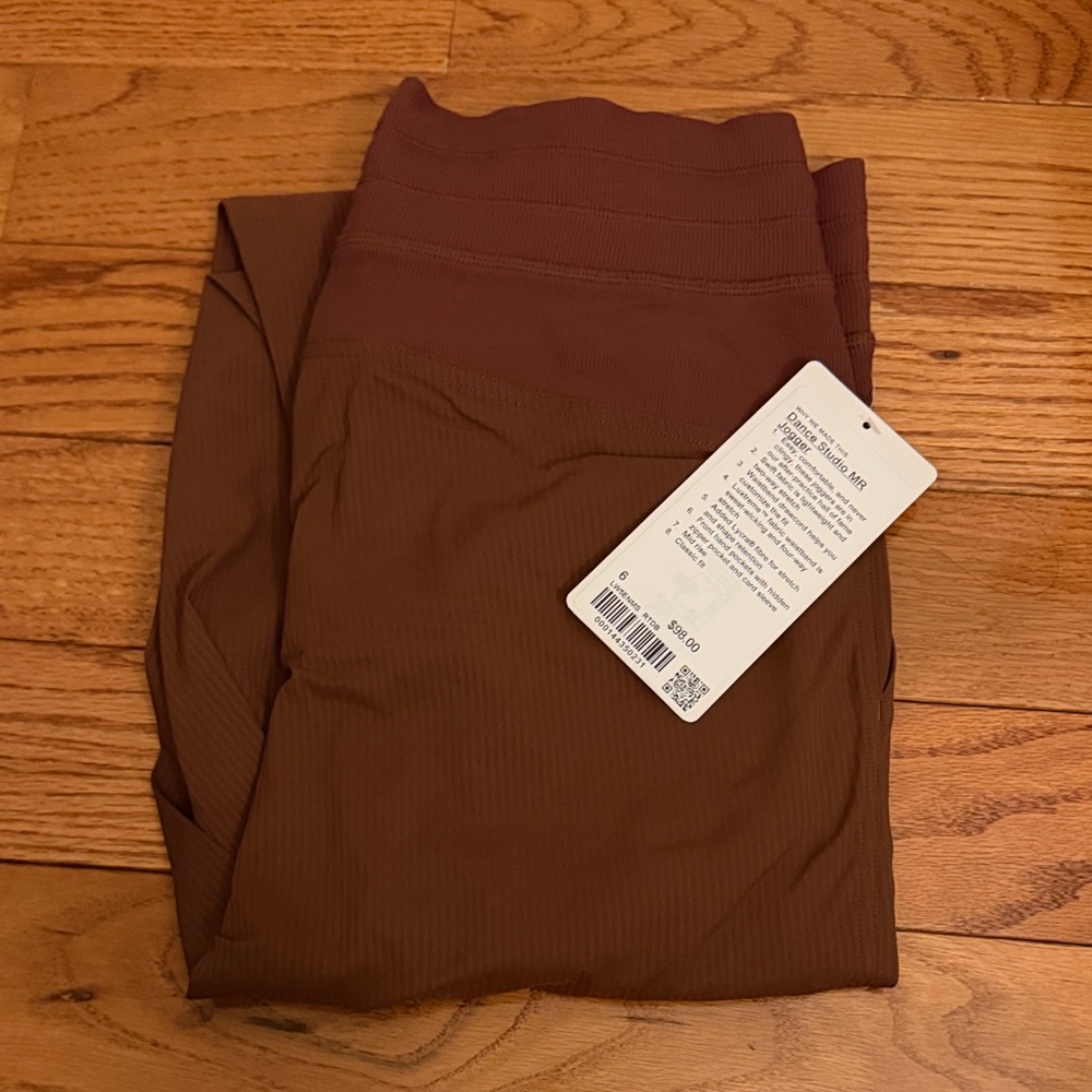 lululemon dance studio joggers